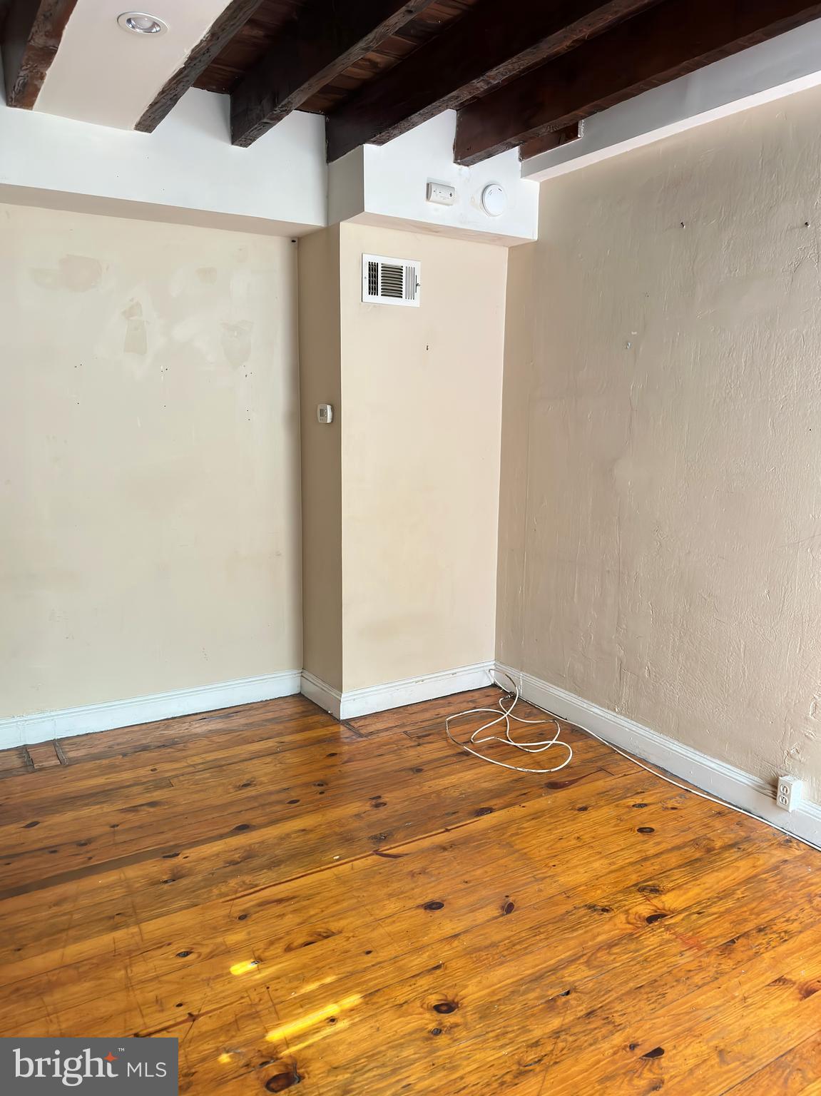 623 South American Street, Unit F Philadelphia, PA 19147 - Photo 5 of 38 a view of an empty room