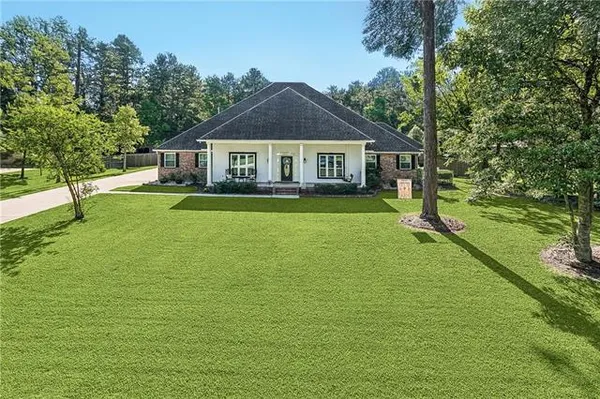$650,000 | 497 Secluded Grove Loop, Madisonville, LA 70447