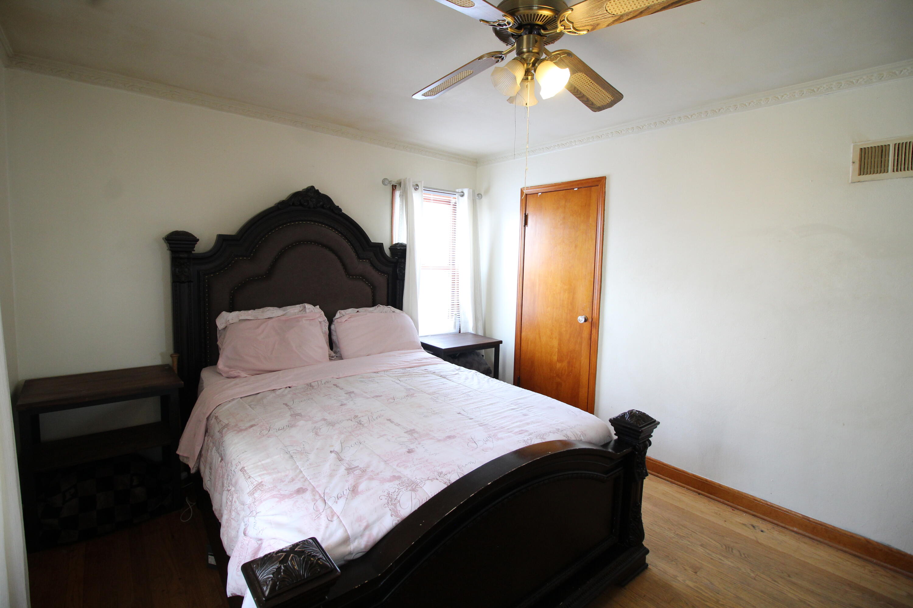 4034 North 63rd Street Milwaukee, WI 53216 - Photo 17 of 27 Primary Bed