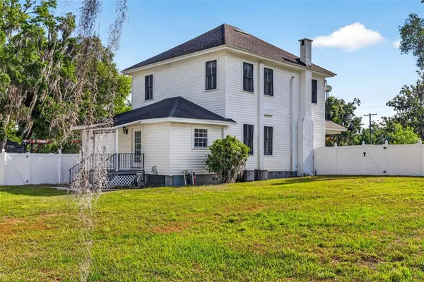 $379,900 | 14107 17th Street, Dade City, FL 33525