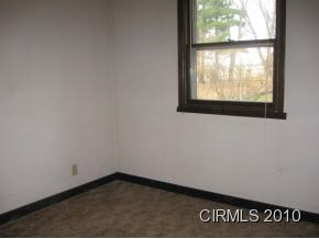 5137 West Beaman Lane Rochester, IN 46975 - Photo 3 of 9