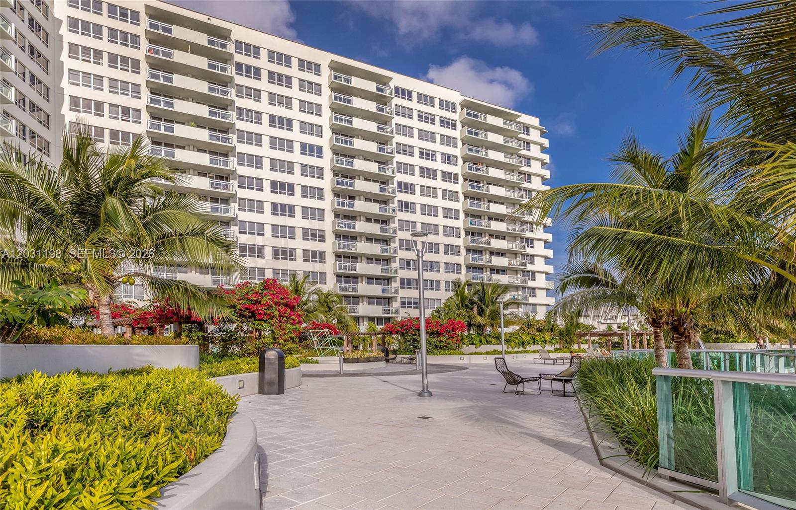 1500 Bay Road, Unit 718S Miami Beach, FL 33139 - Photo 16 of 30