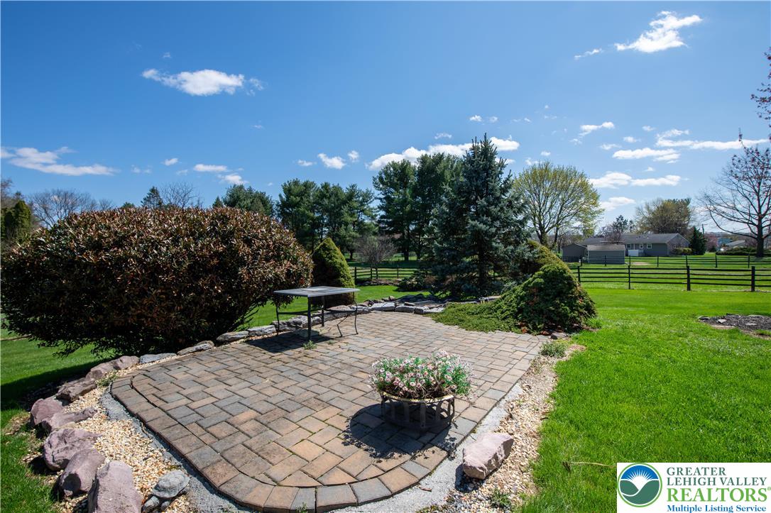4006 Hecktown Road Bethlehem, PA 18020 - Photo 81 of 100