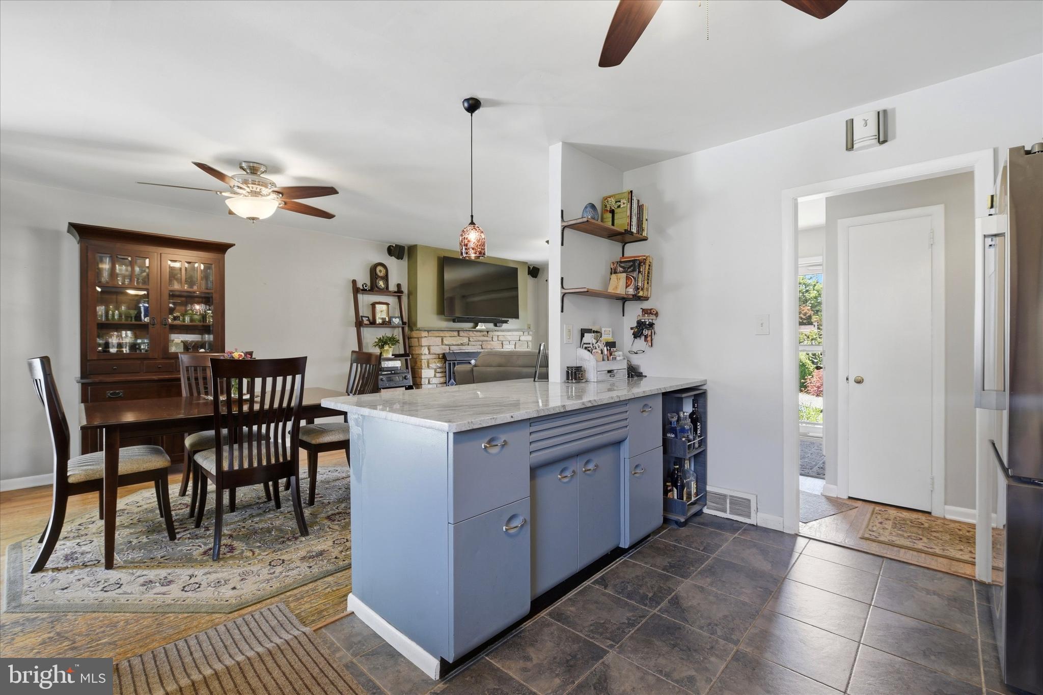209 New Street Exton, PA 19341 - Photo 11 of 28 Dining room/Kitchen