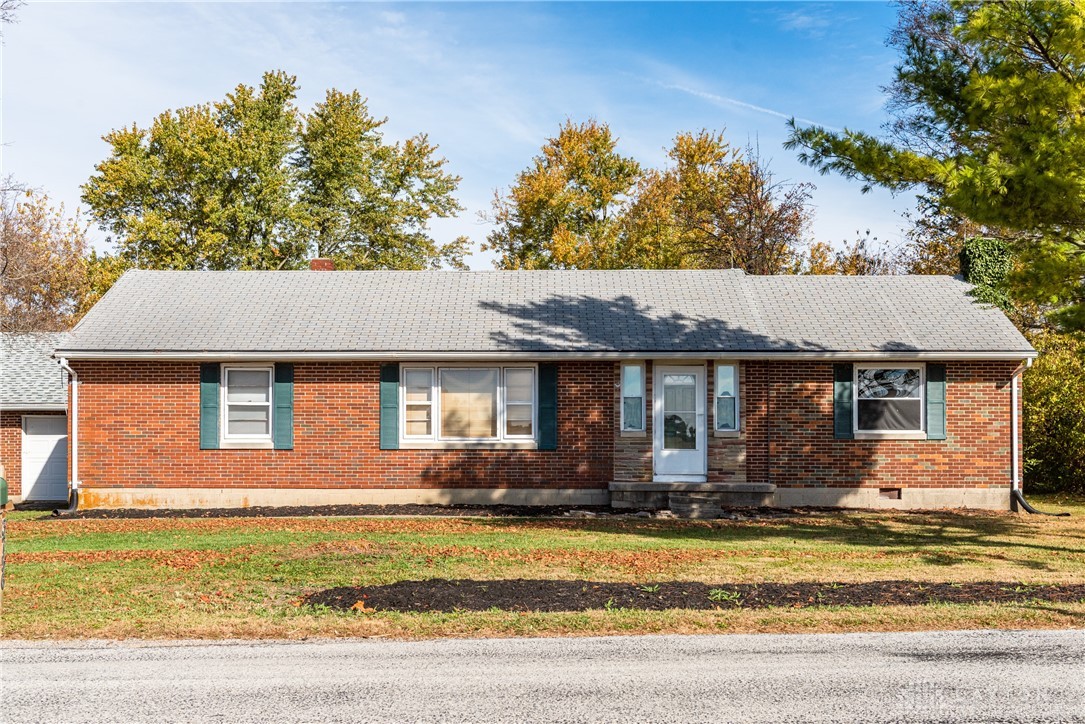 3756 East Pitchin Road Springfield, OH 45502 - Photo 3 of 51