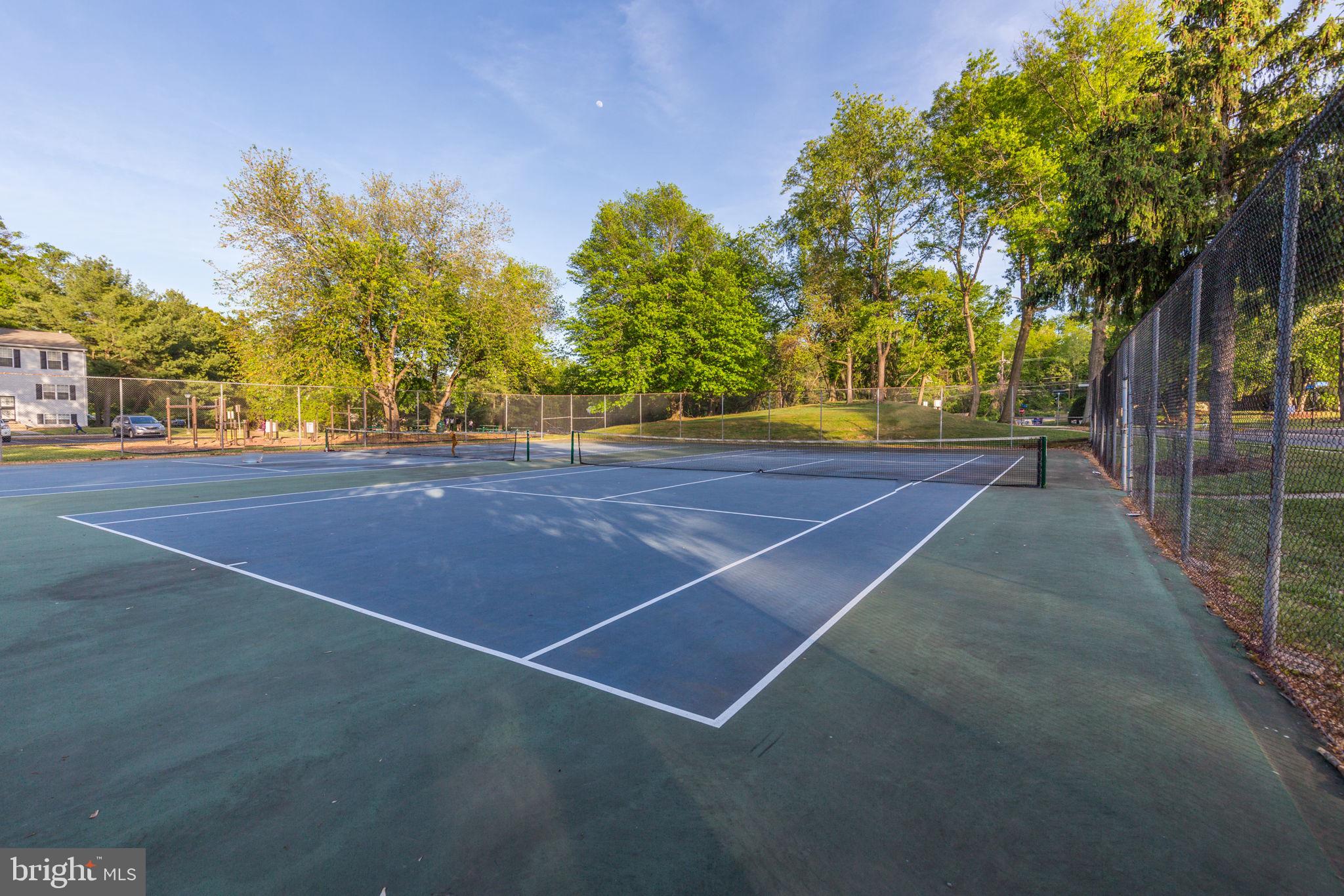 1101 Dutton Way Capitol Heights, MD 20743 - Photo 28 of 29 a view of a tennis court
