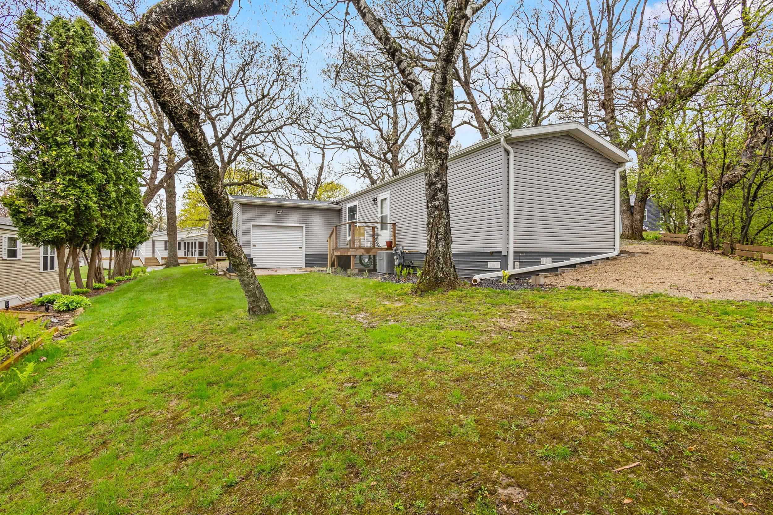 W1325 Spring Grove Road Ripon, WI 54971 - Photo 44 of 68