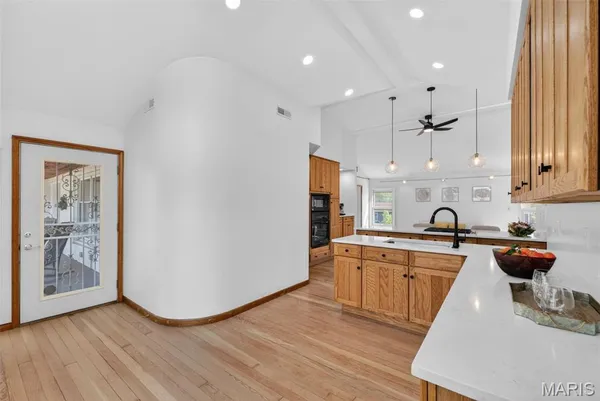 $625,000 | 8 Price Court, Olivette, MO 63132