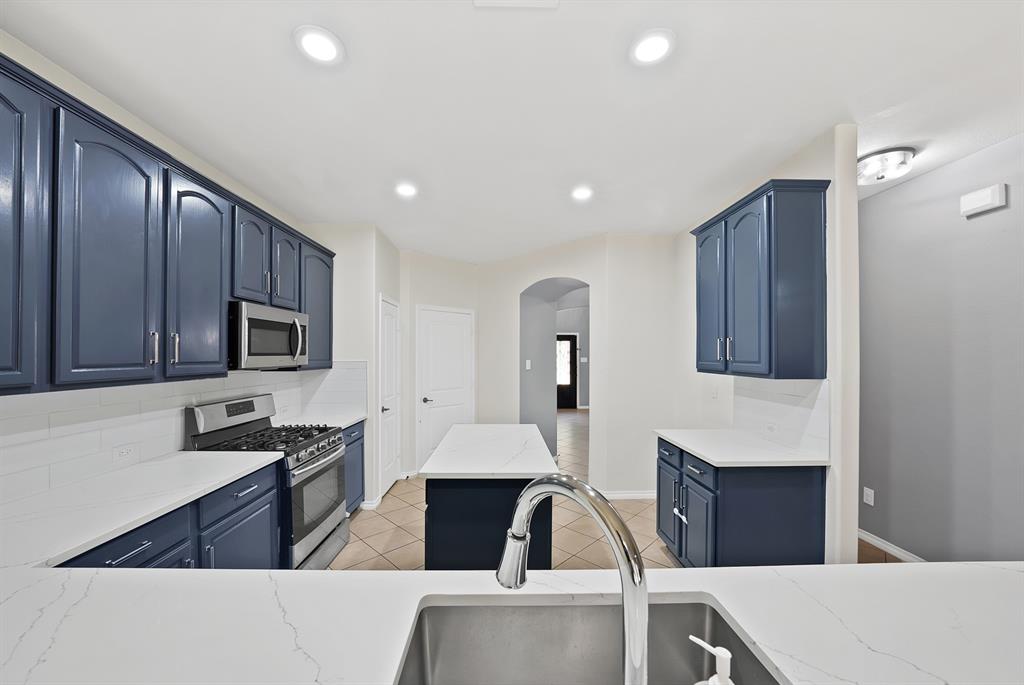 3822 Spring Run Lane Melissa, TX 75454 - Photo 13 of 39 Gallery Image 13