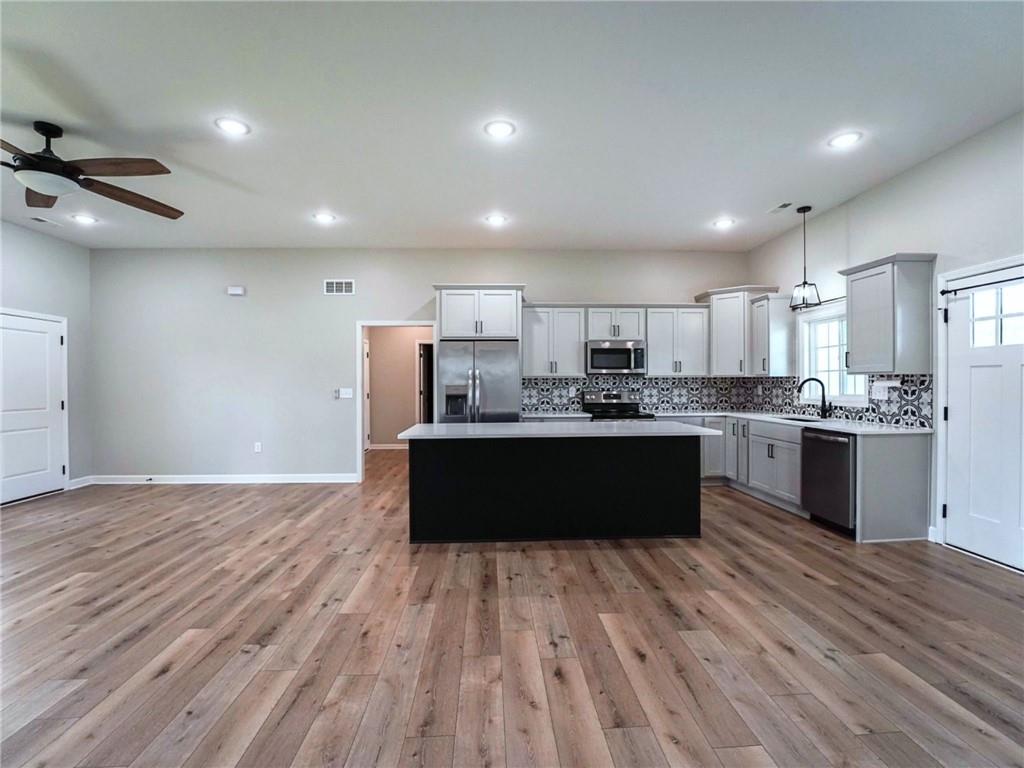 73 Southeast 451st Road Warrensburg, MO 64093 - Photo 9 of 26