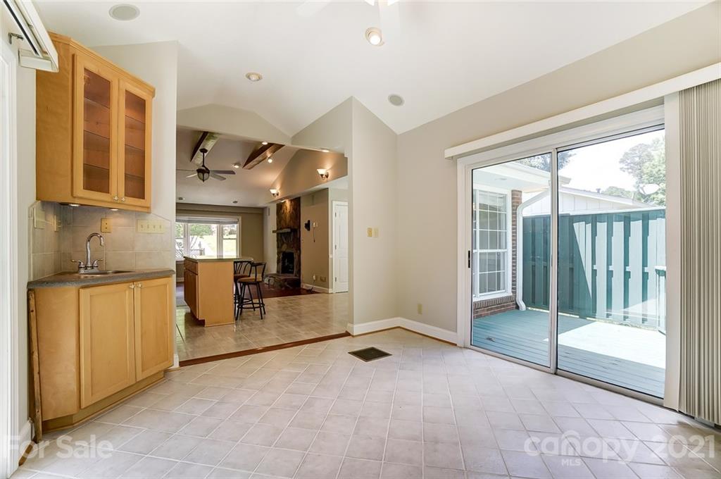 801 Tilden Road Charlotte, NC 28214 - Photo 16 of 45 Gallery Image 16