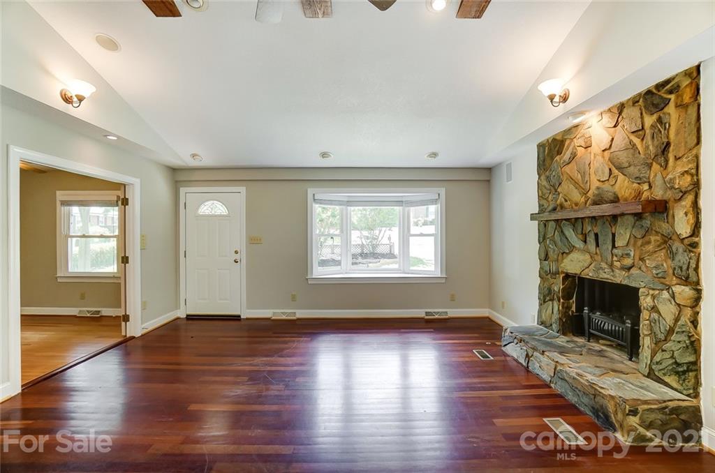 801 Tilden Road Charlotte, NC 28214 - Photo 20 of 45 Gallery Image 20