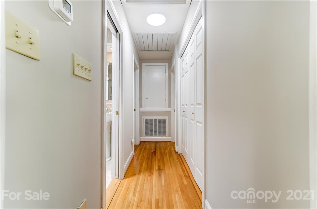 801 Tilden Road Charlotte, NC 28214 - Photo 24 of 45 Gallery Image 24