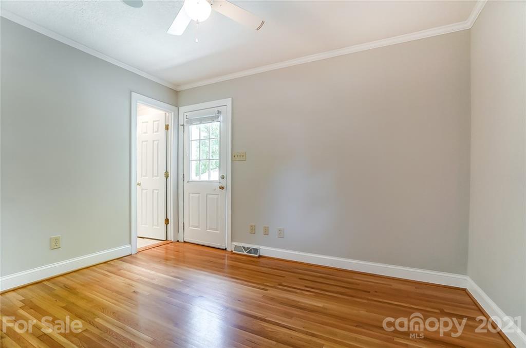 801 Tilden Road Charlotte, NC 28214 - Photo 26 of 45 Gallery Image 26