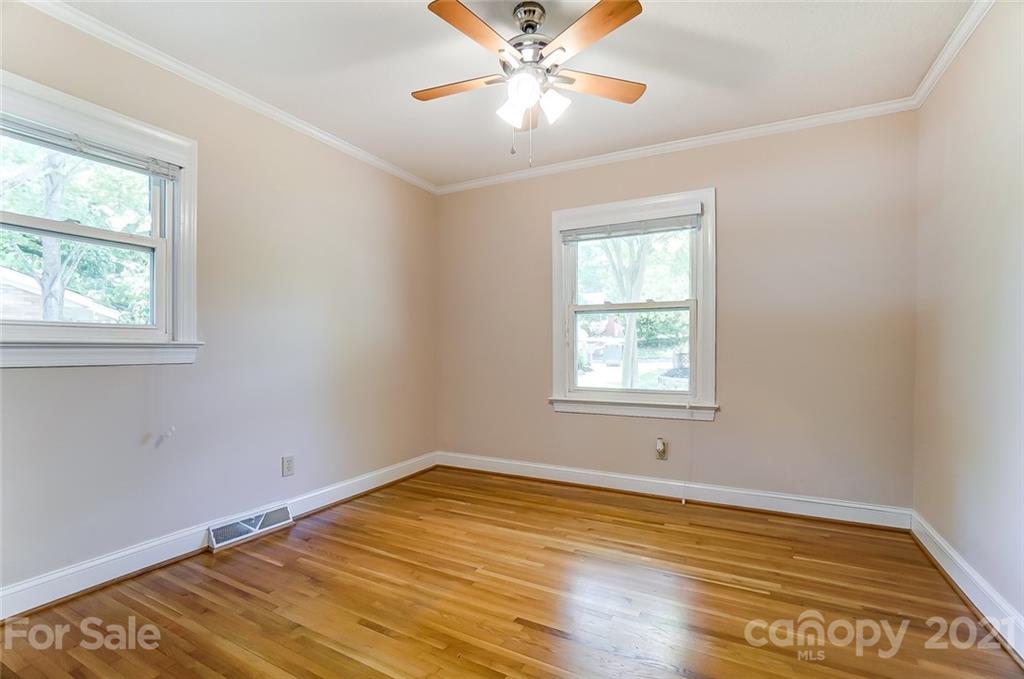 801 Tilden Road Charlotte, NC 28214 - Photo 29 of 45 Gallery Image 29