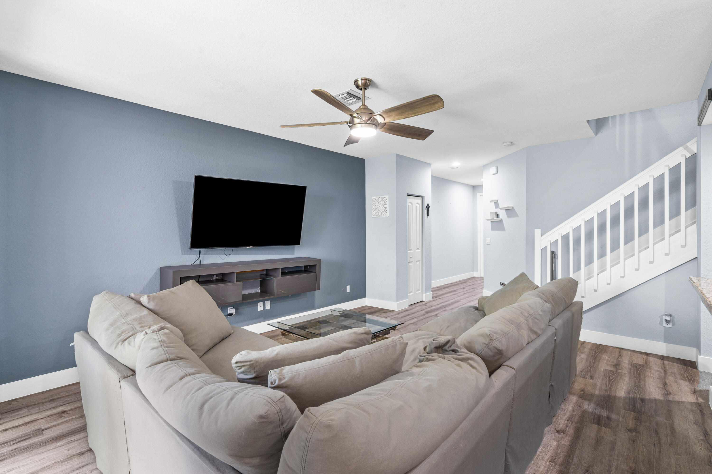 141 Astor Circle Delray Beach, FL 33484 - Photo 8 of 40 008-141AstorCircle-DelrayBeach-FL-33484-