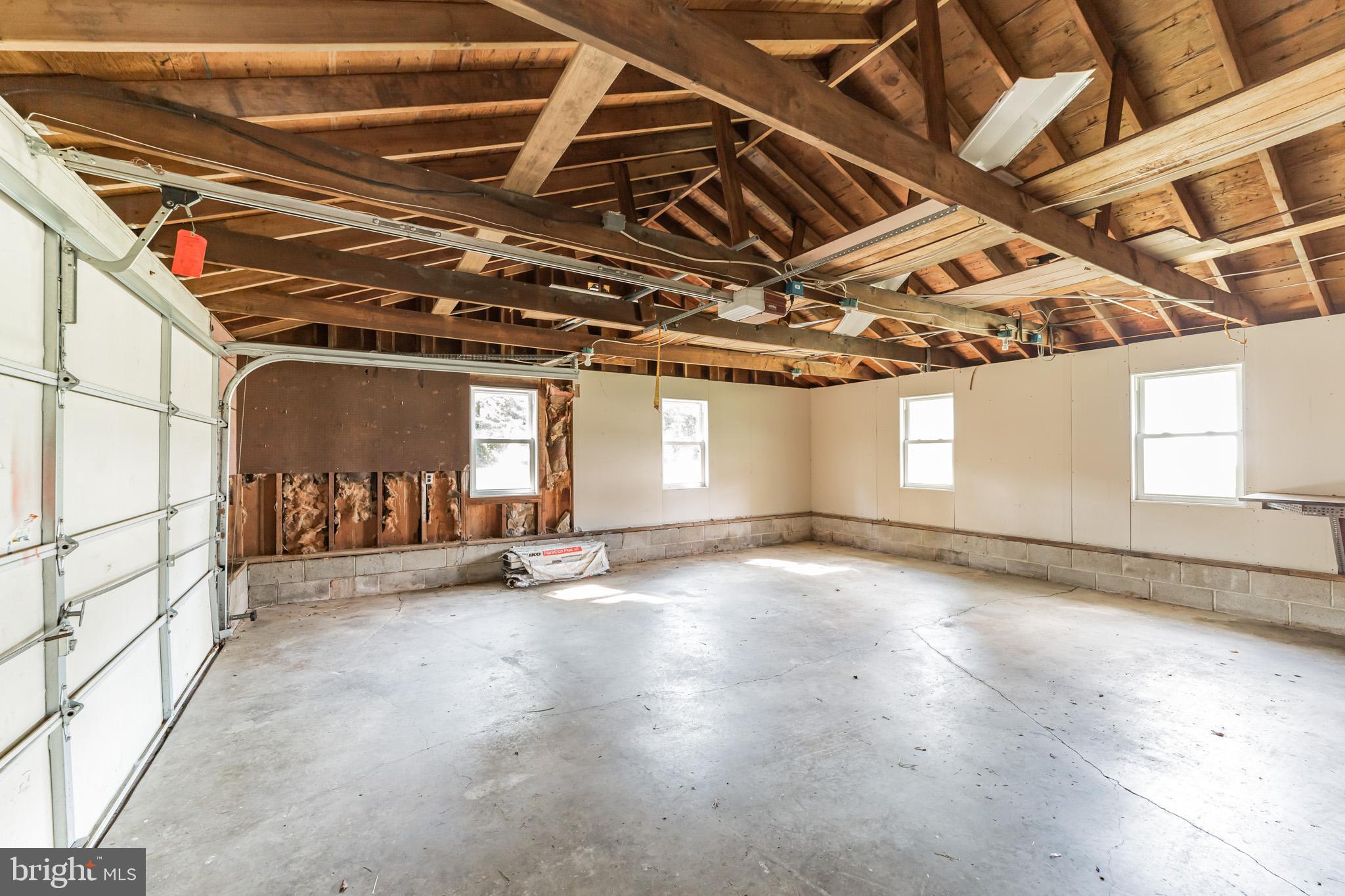 397 King Road West Chester, PA 19380 - Photo 11 of 23 2 Car Oversized Garage