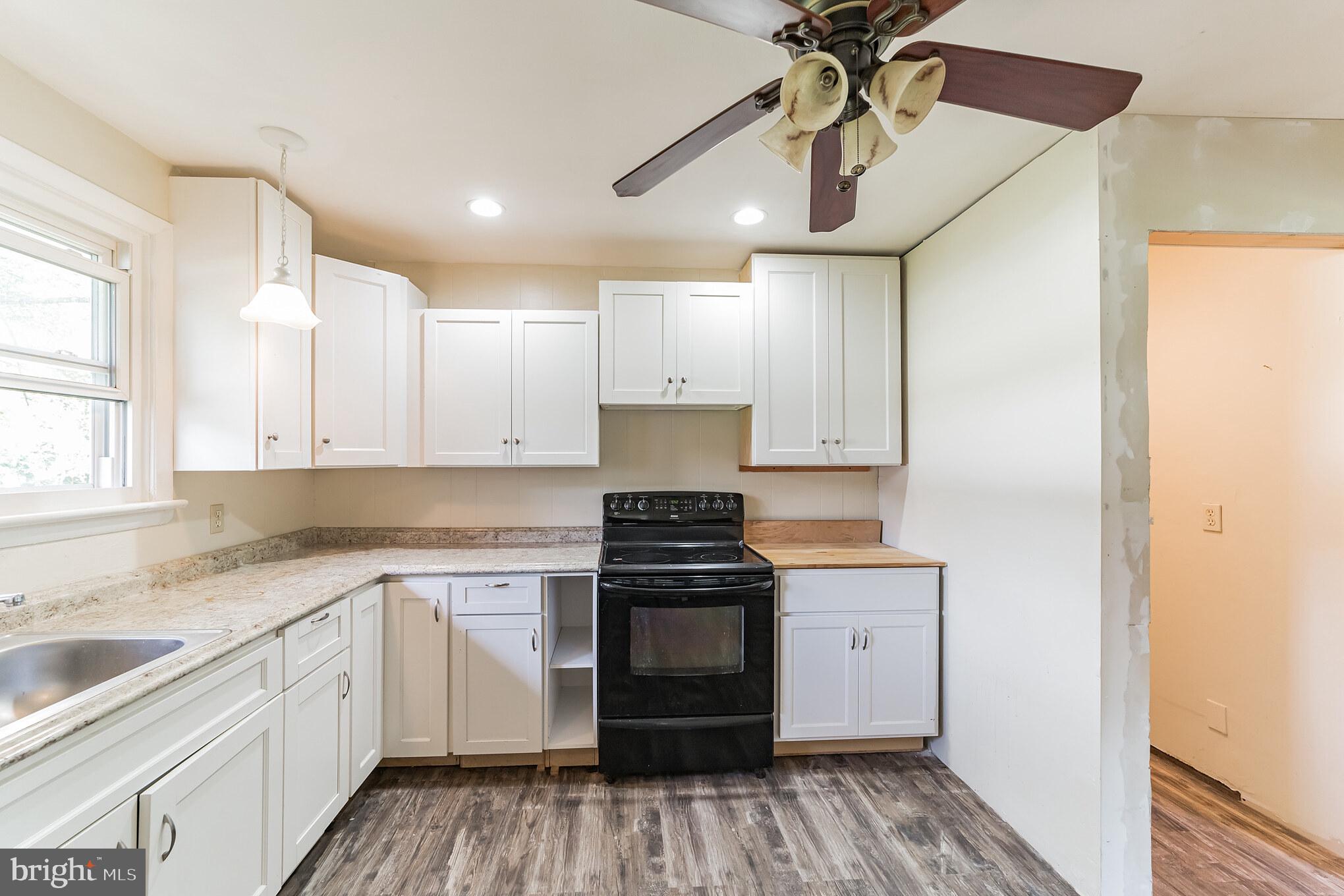 397 King Road West Chester, PA 19380 - Photo 8 of 23 Kitchen