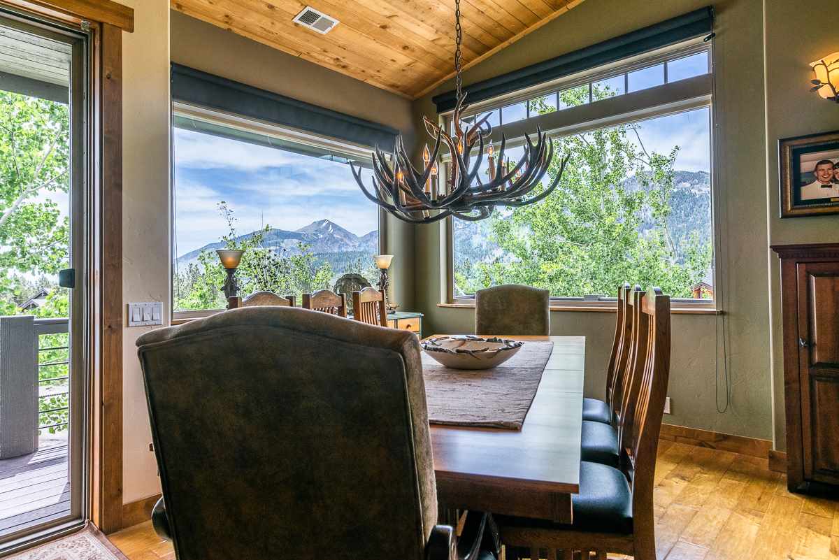 52 Ridge Way Mammoth Lakes, CA 93546 - Photo 12 of 32 Gallery Image 12