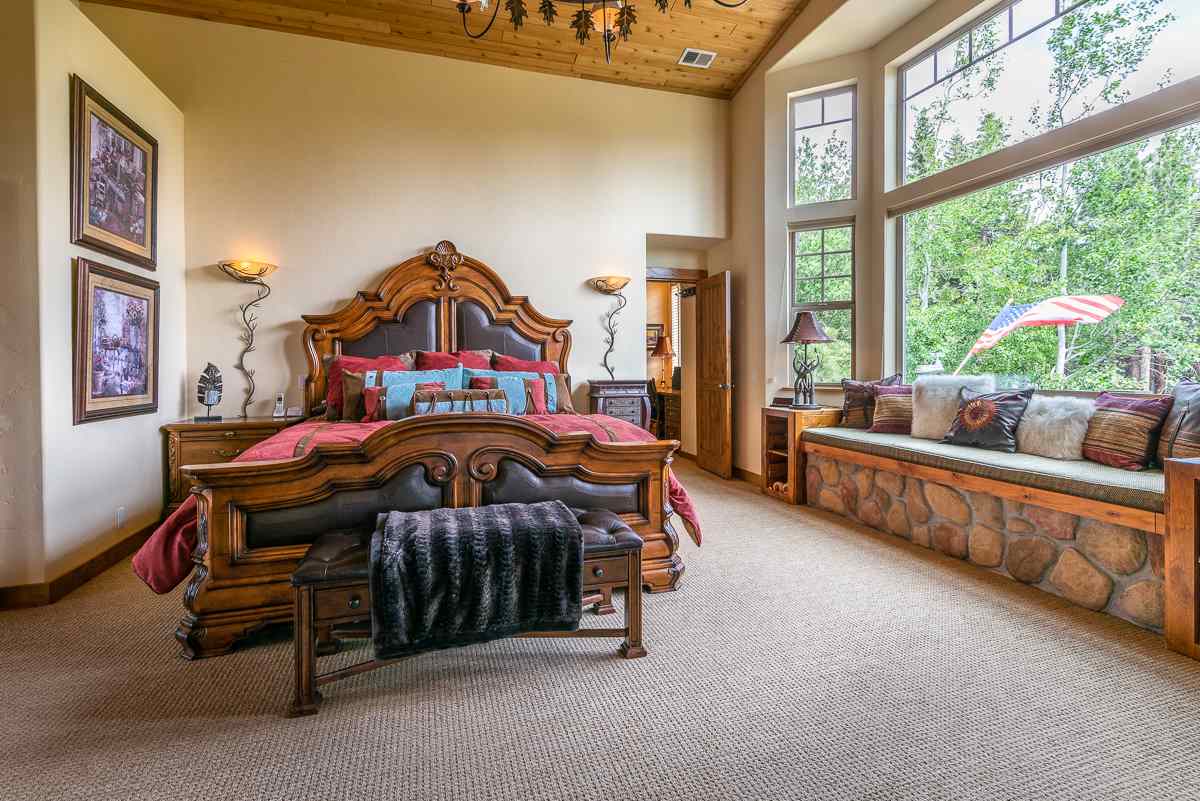 52 Ridge Way Mammoth Lakes, CA 93546 - Photo 22 of 32 Gallery Image 22