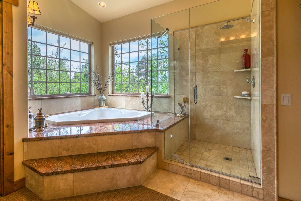 52 Ridge Way Mammoth Lakes, CA 93546 - Photo 24 of 32 Gallery Image 24