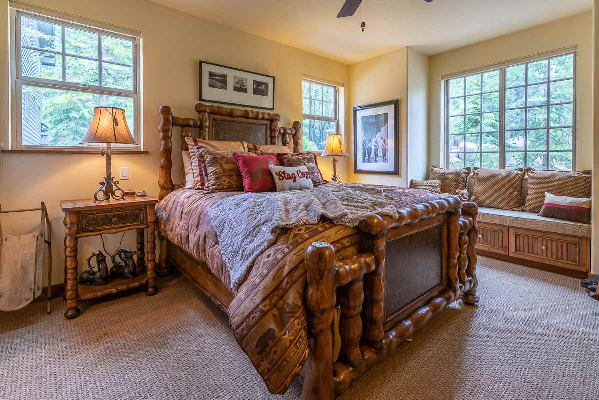 52 Ridge Way Mammoth Lakes, CA 93546 - Photo 30 of 32 Gallery Image 30