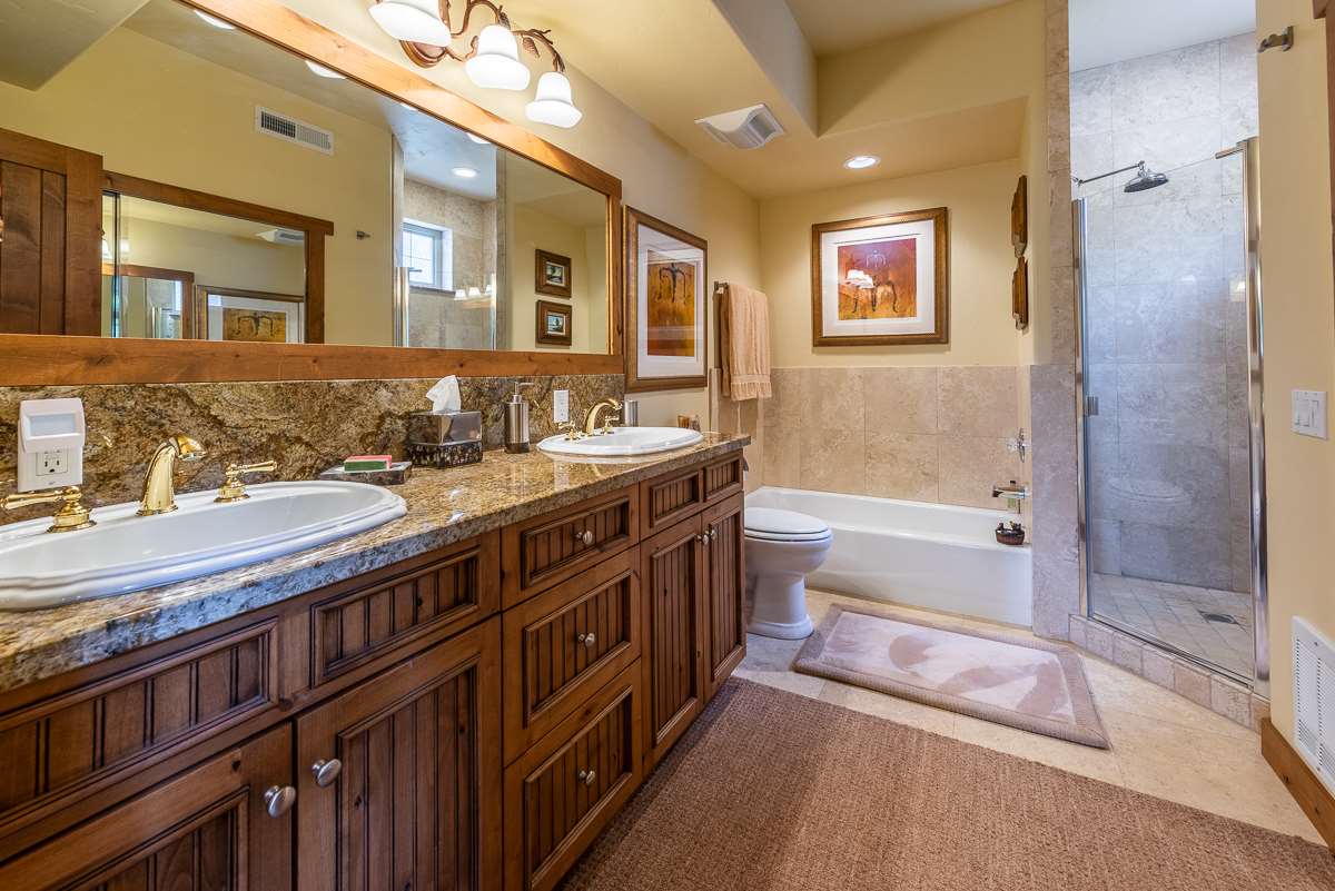 52 Ridge Way Mammoth Lakes, CA 93546 - Photo 31 of 32 Gallery Image 31