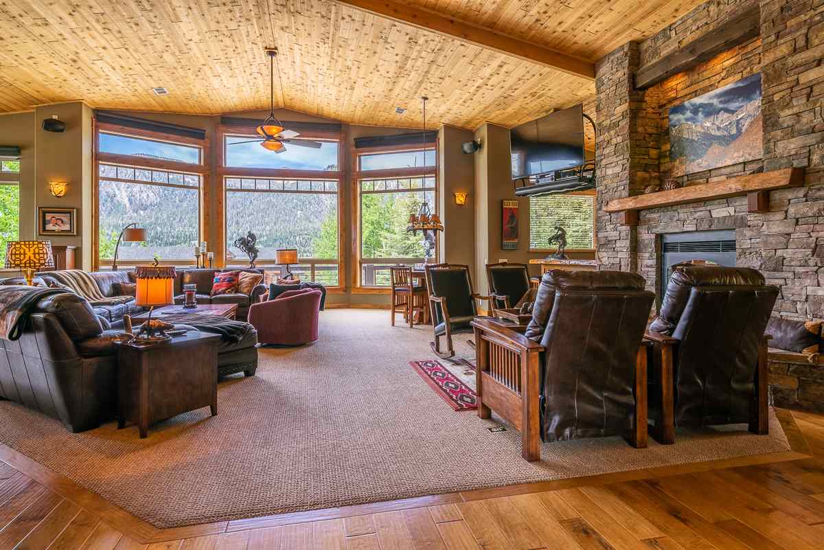 52 Ridge Way Mammoth Lakes, CA 93546 - Photo 8 of 32 Gallery Image 8