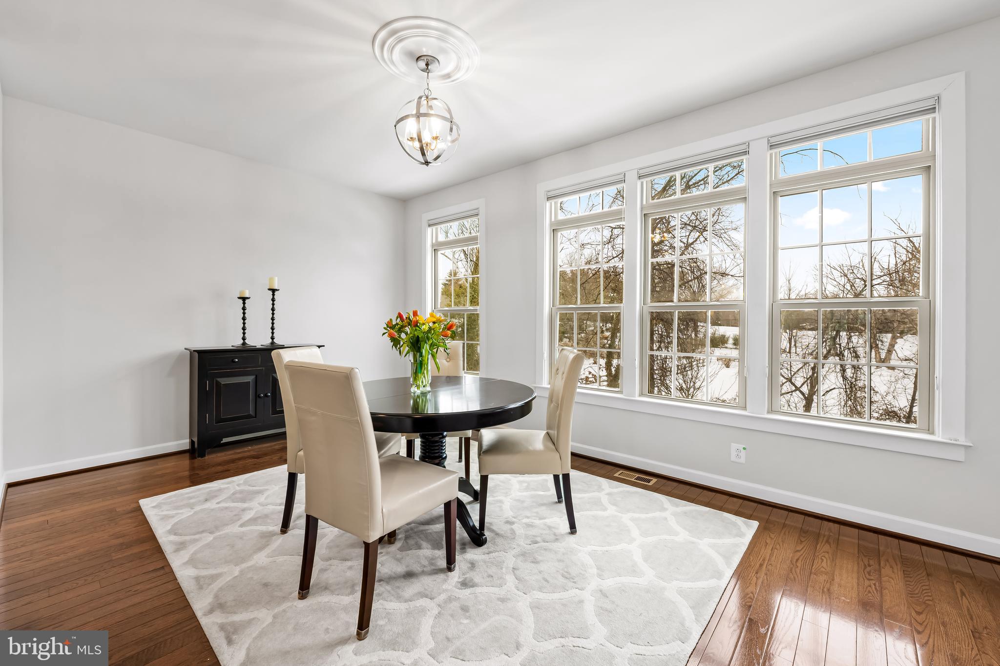 34 Wedge Way, Unit 10 Pikesville, MD 21208 - Photo 10 of 48 Dining area