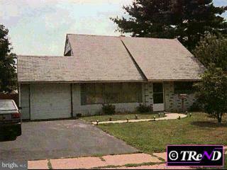 2 Mill Bend Road Levittown, PA 19056 - Photo 1 of 1 Gallery Image 1
