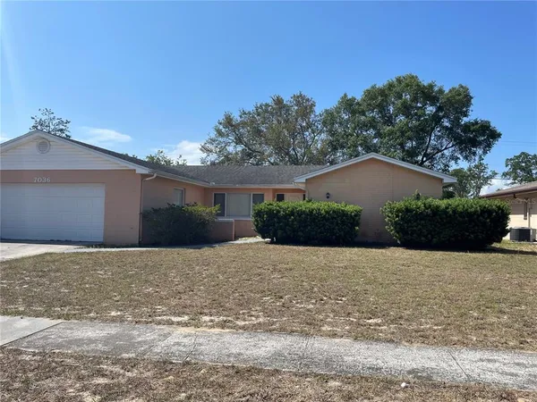 $2,285 | 7036 Cardinalwood Street, Orlando, FL 32818