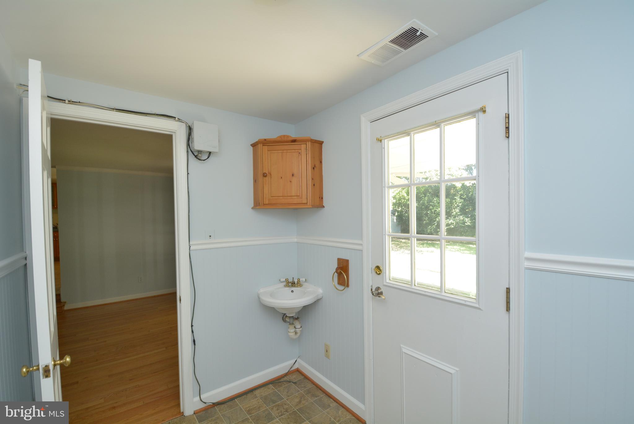 8709 Highgate Road Alexandria, VA 22308 - Photo 21 of 58 Gallery Image 21