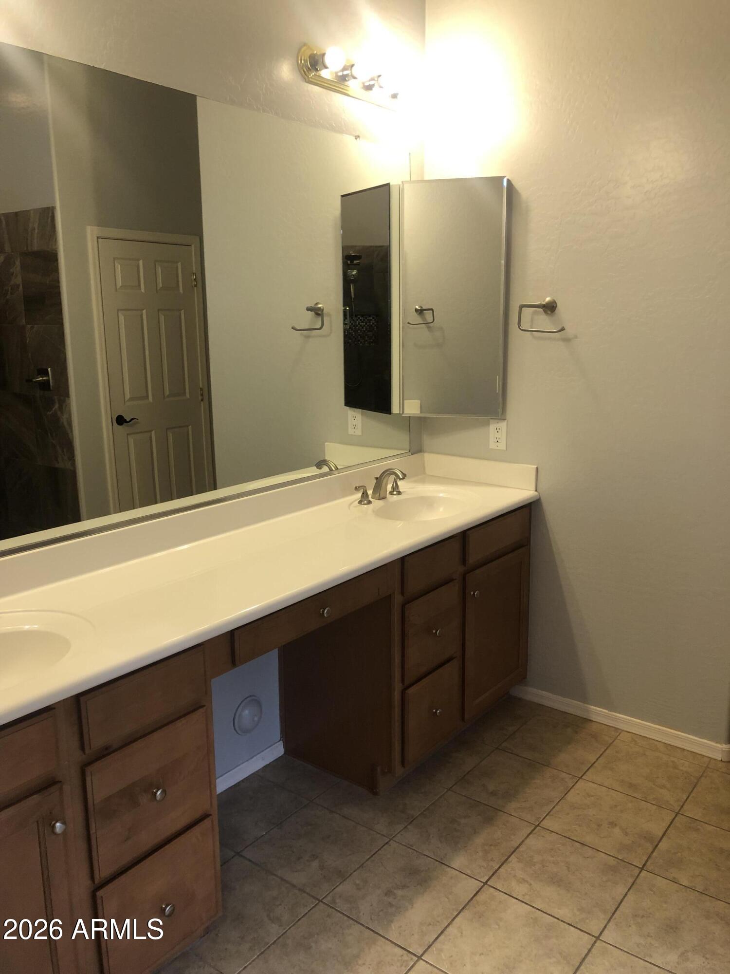 2434 West Red Range Way Phoenix, AZ 85085 - Photo 7 of 7 IMG_5634