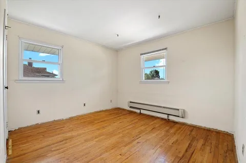 $878,888 | 20 Deb Street, Plainview, NY 11803