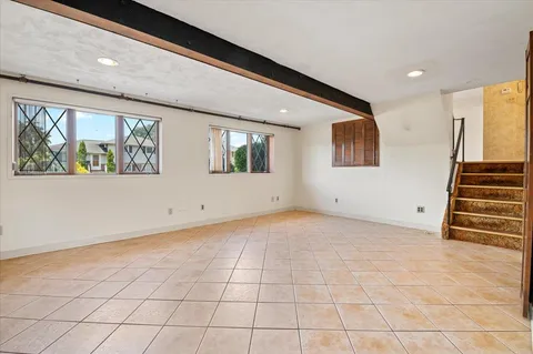 $878,888 | 20 Deb Street, Plainview, NY 11803