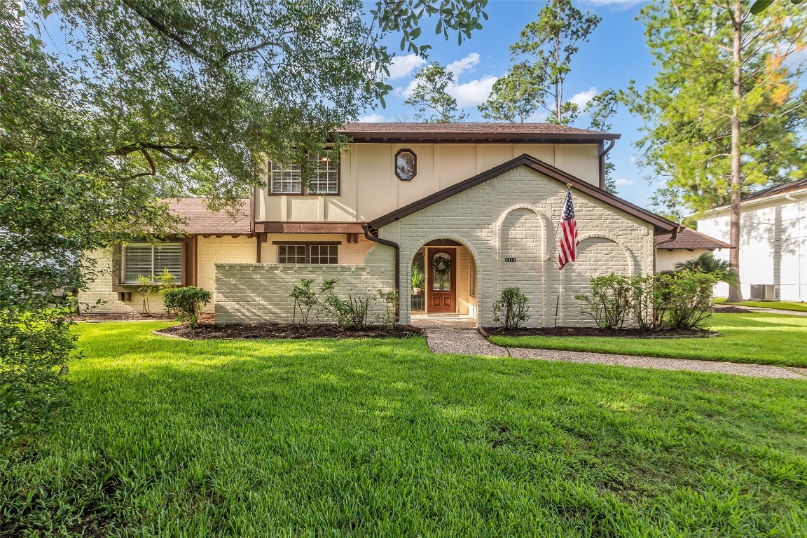 6415 Bayonne Drive Spring, TX 77389 - Photo 4 of 40 a front view of a house with a yard