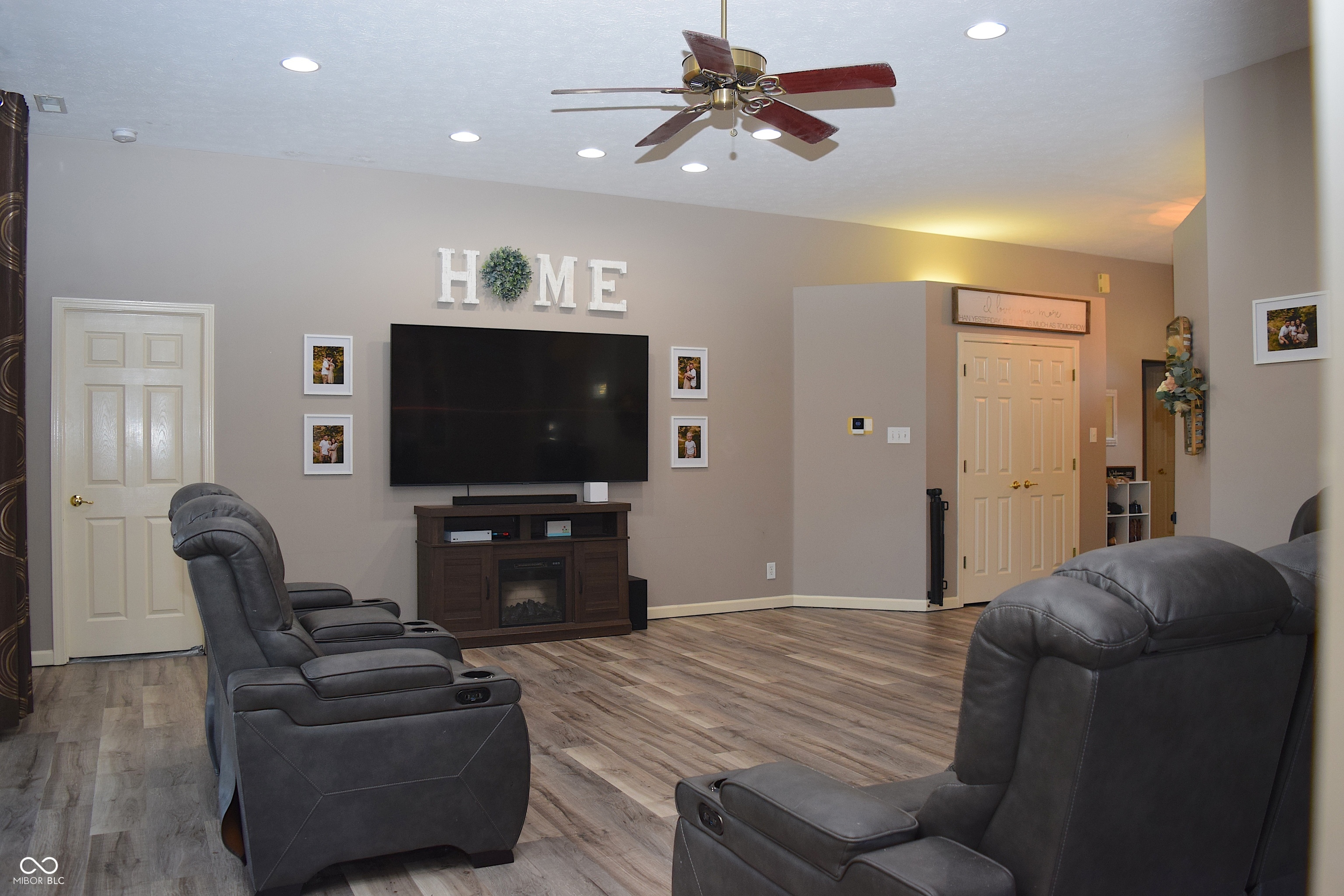 7906 Inishmore Drive Indianapolis, IN 46214 - Photo 13 of 53