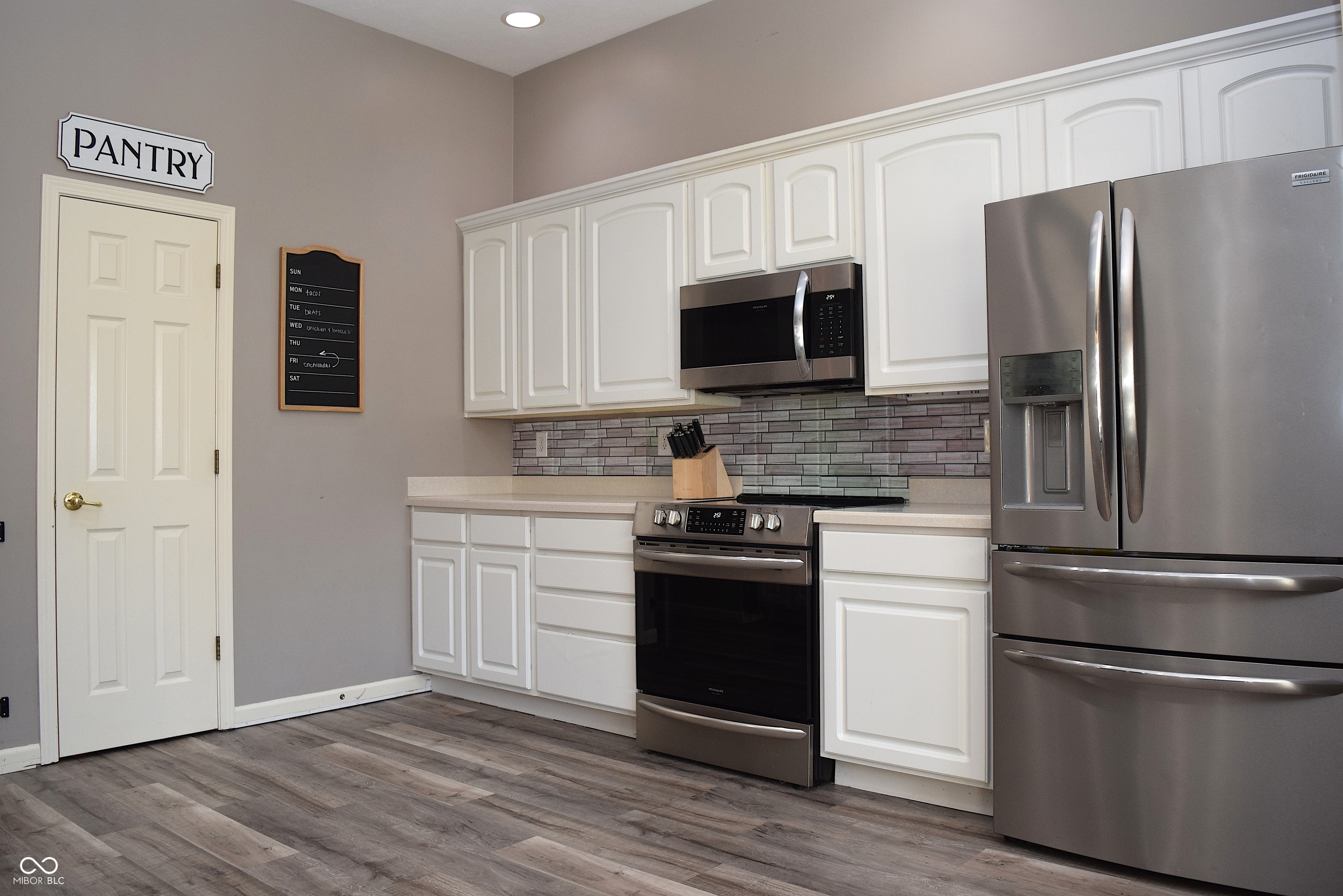 7906 Inishmore Drive Indianapolis, IN 46214 - Photo 18 of 53