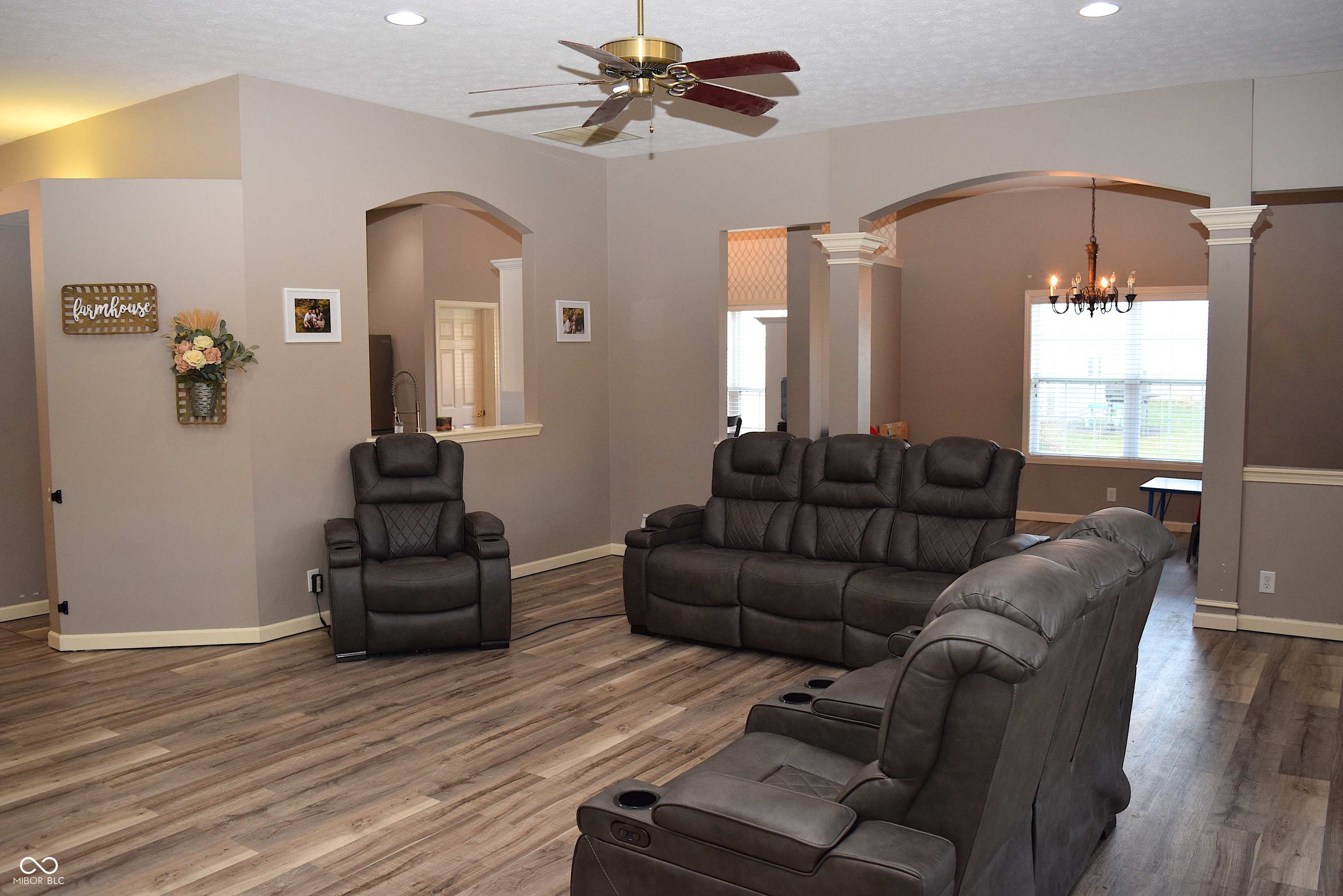 7906 Inishmore Drive Indianapolis, IN 46214 - Photo 9 of 53