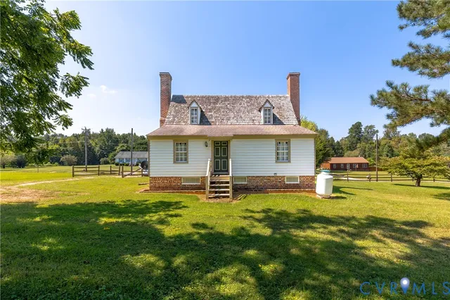 $2,150 | 11826 Colonial Trail West, Spring Grove, VA 23881