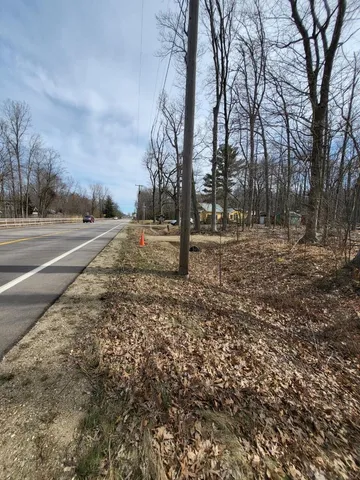 $630,000 | 16351 Red Arrow Highway, Union Pier, MI 49129