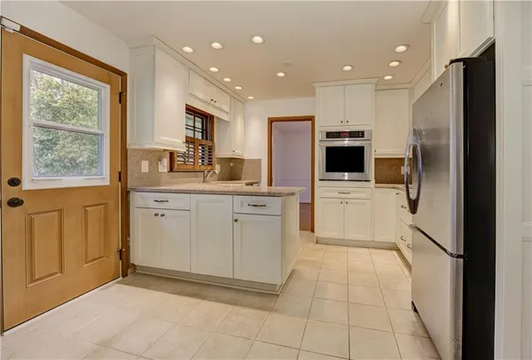 $3,300 | 1959 Queens Way, Atlanta, GA 30341