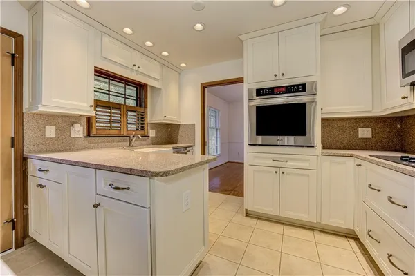 $3,300 | 1959 Queens Way, Atlanta, GA 30341