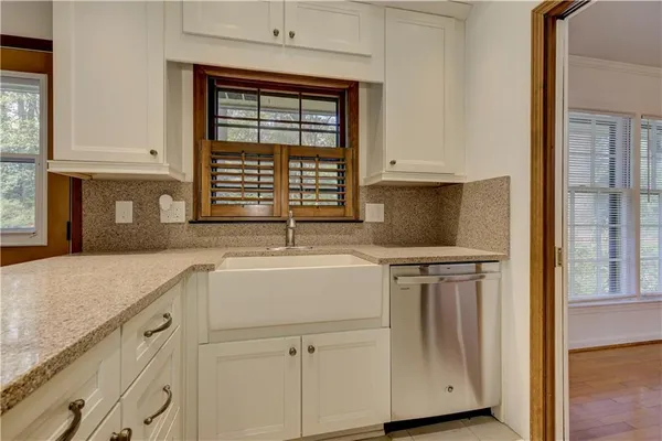 $3,300 | 1959 Queens Way, Atlanta, GA 30341