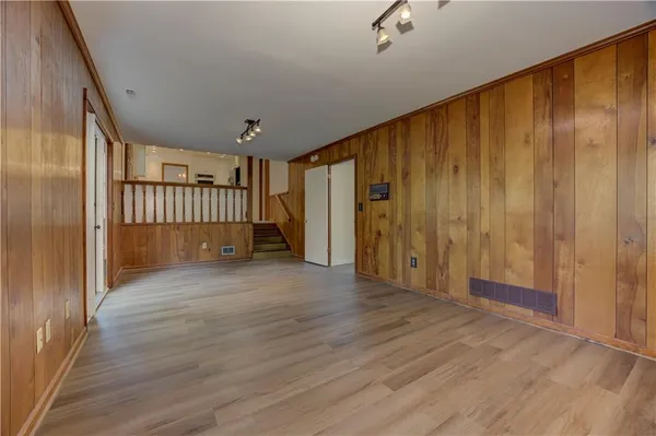 $3,300 | 1959 Queens Way, Atlanta, GA 30341