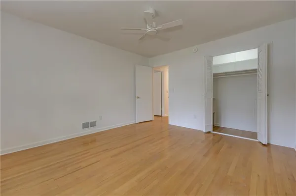 $3,300 | 1959 Queens Way, Atlanta, GA 30341