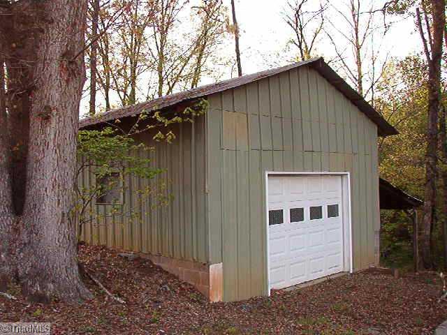 1460 Highway 65 Rural Hall, NC 27045 - Photo 7 of 7 Workshop.