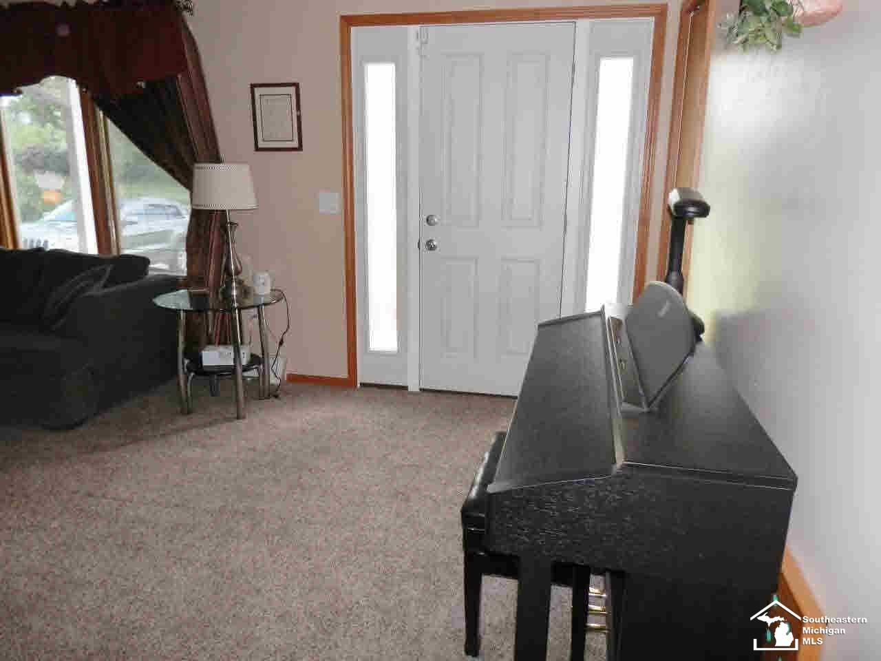 7412 Colf Road Carleton, MI 48117 - Photo 3 of 22