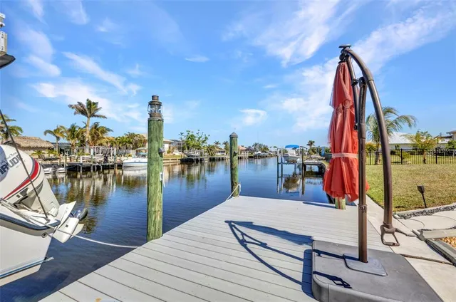 $600,000 | 122 Colonial Street Southeast, Port Charlotte, FL 33952