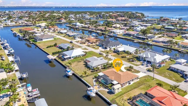 $600,000 | 122 Colonial Street Southeast, Port Charlotte, FL 33952